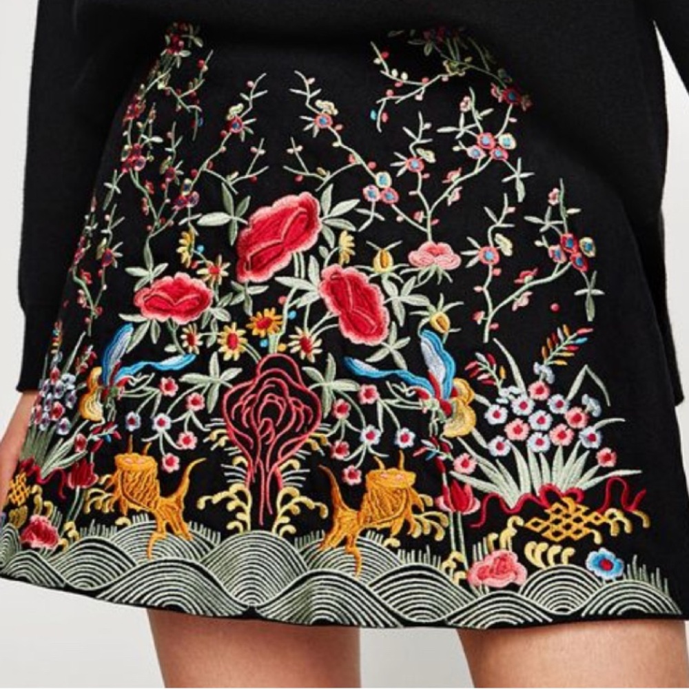 Floral Embroidered Mini Skirt